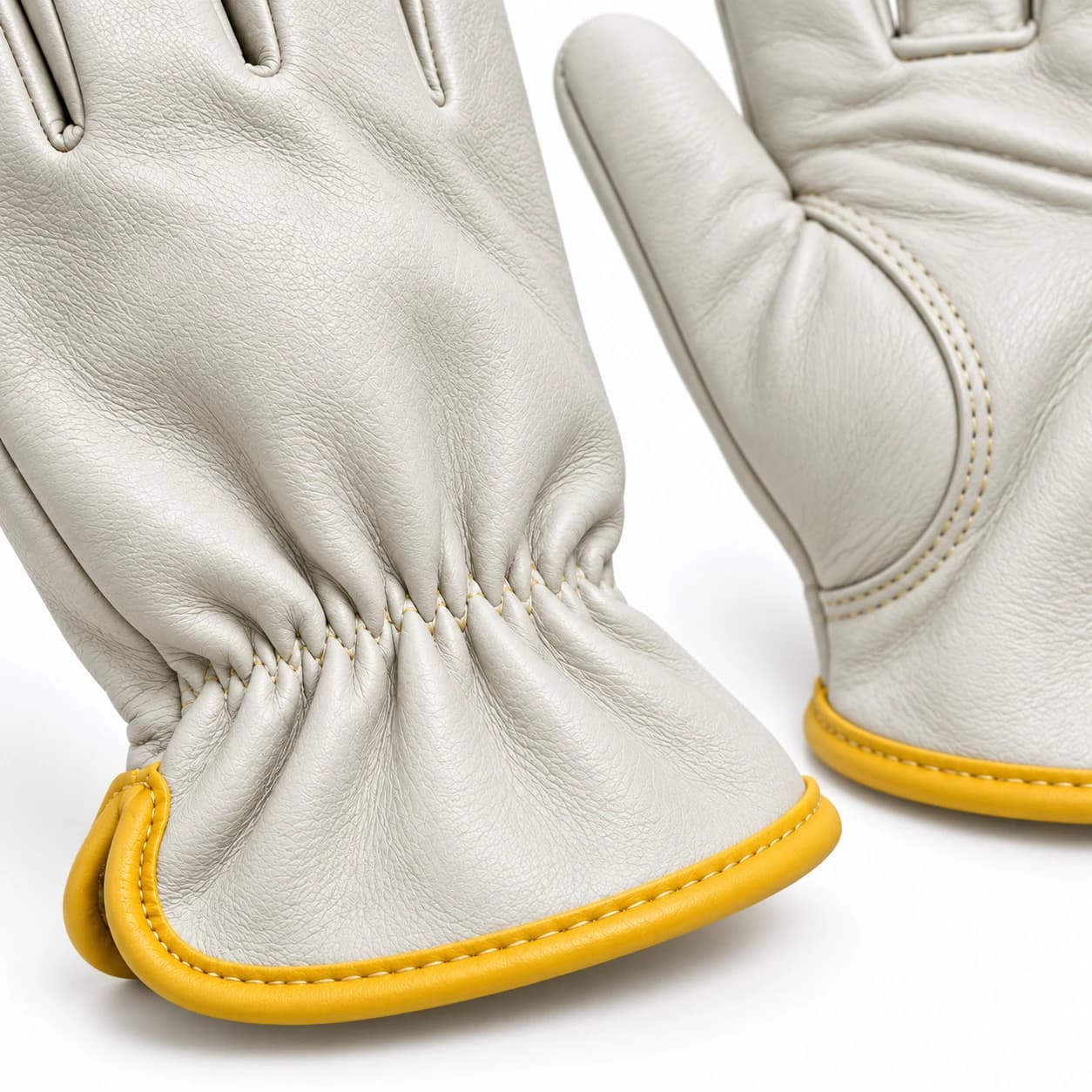 HDP113 Driver Gloves leather material close-up